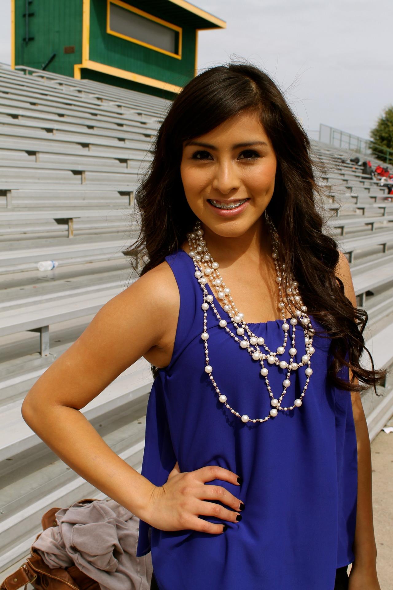 Girls With Braces on Twitter "Girl With Braces Strikes A Pose braces