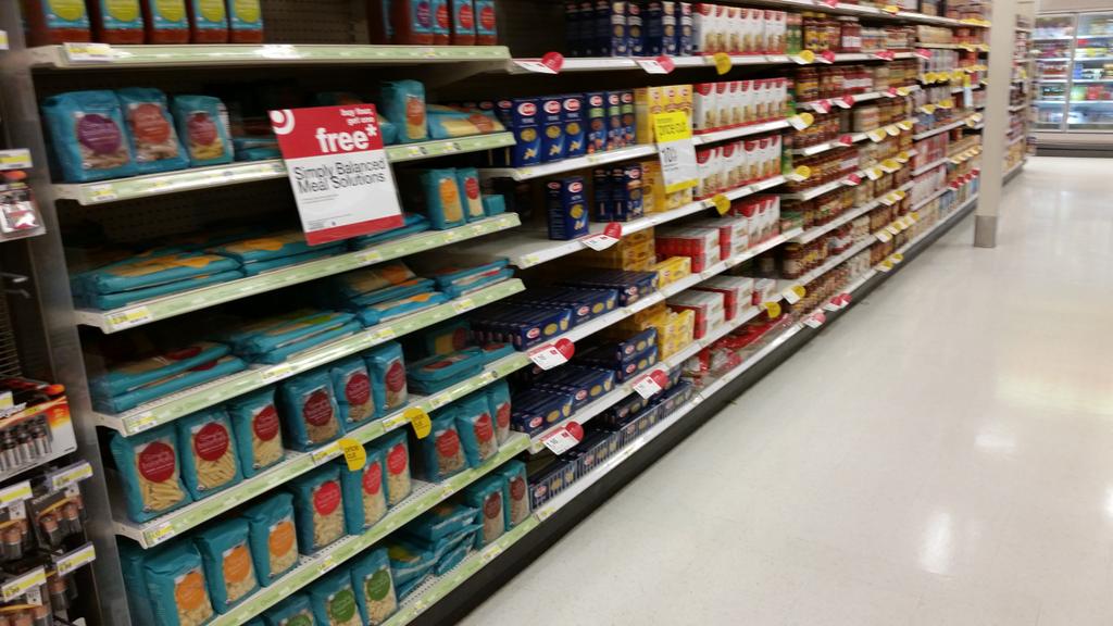 tjtempleton2's tweet photo. Team work=great zone at T76. #backtobasics @Howard_JoshT @KariKarsky http://t.co/NXOz1lYoeM