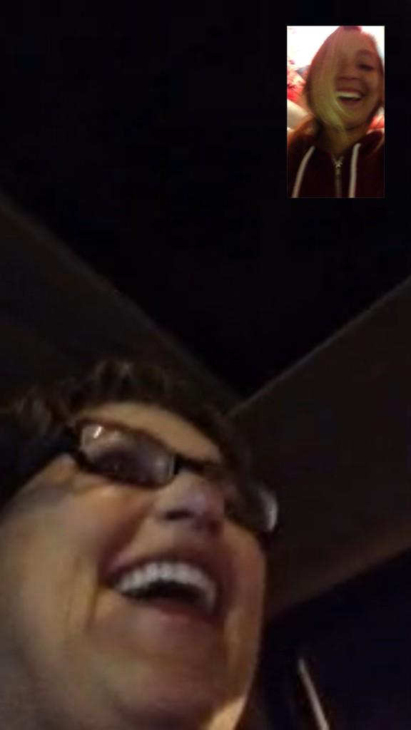 My mom accidentally facetimed me hahah