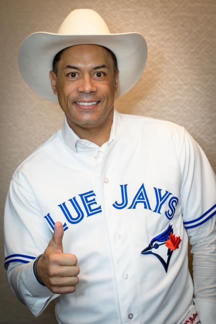 julijays's tweet photo. "@BlueJays: The Puerto Rican Cowboy! @Robbiealomar #HOF12 #WT2015 http://t.co/SkKXISawBs" :)