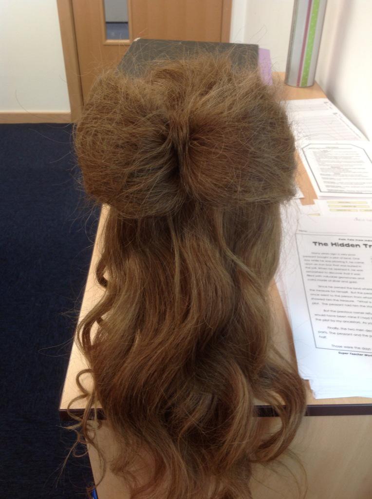 MrsHiggiUnity's tweet image. Mrs Higginbottom's first attempt at a bow. Thanks to @Unity_MissP and the Yr11 students who taught me how.