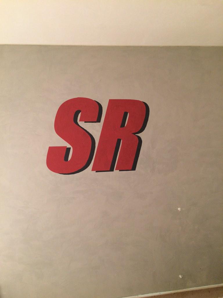 roel6979's tweet photo. Gisteren logo gestuct met Stucadoors Bedrijf Rijssen met roels fresco !! http://t.co/P7z9QobW6z
