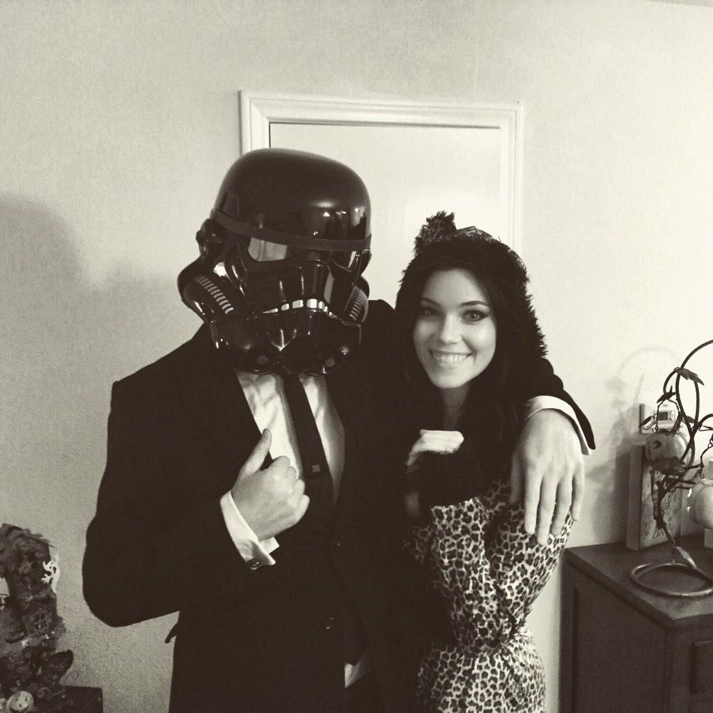 cuddlemeugly's tweet photo. #pimping #darkside #starwars #jedi #forcebewithyou #droidimlookingfor http://t.co/pSRUbDH0ry