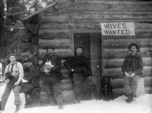 phantomnotebook's tweet photo. Before internet dating, this is how it was done in Montana 1901 http://t.co/5AGoBocOYX