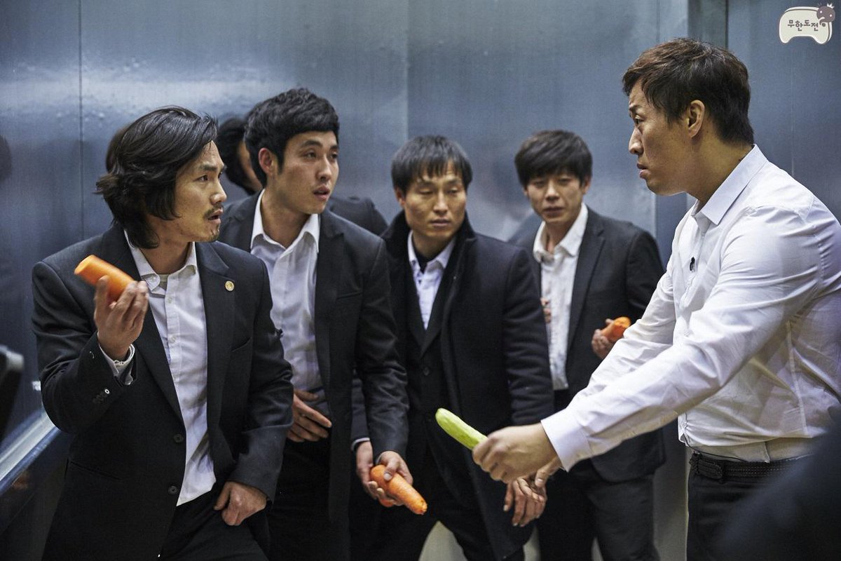 realmudo's tweet photo. 10년 묵은 야수 본능 뽐내는 다섯 멤버들의 액션 초행길!
<올드보이>,<신세계>의 명장면을 180도 바꿔 놓은 기상천외 액션!
Ready~ Action! ‘나는 액션 배우다’ 토요일 저녁 6시 25분! http://t.co/FZiUZ6RDZ8