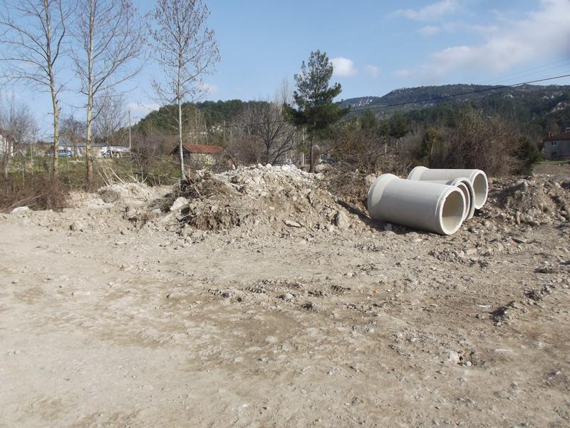 AcipayamB's tweet photo. #acıpayamiçin AlcıMahallesinde Yol Yapım ve Büz Yatırma işleri tamamlandı. http://t.co/gy7xCZUwAt