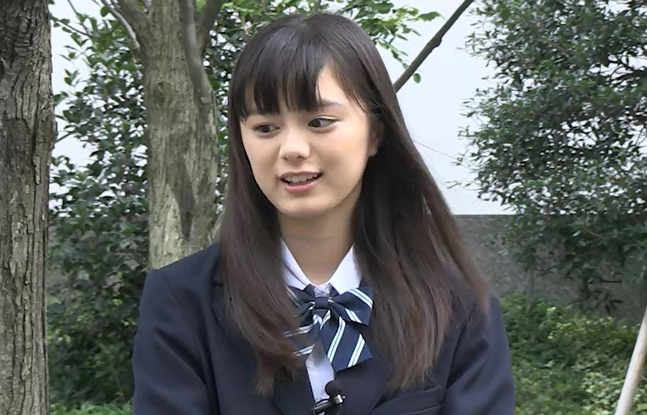 読売新聞ブランド企画部 読売中高生新聞の駅看板が新しくなりました 凛々しく空を見上げる女子生徒役 の紺野彩夏さんに 撮影直後にお話を伺いました Http T Co Cff1dnyg5c 紺野彩夏 Http T Co Ts09n2oepz Twitter