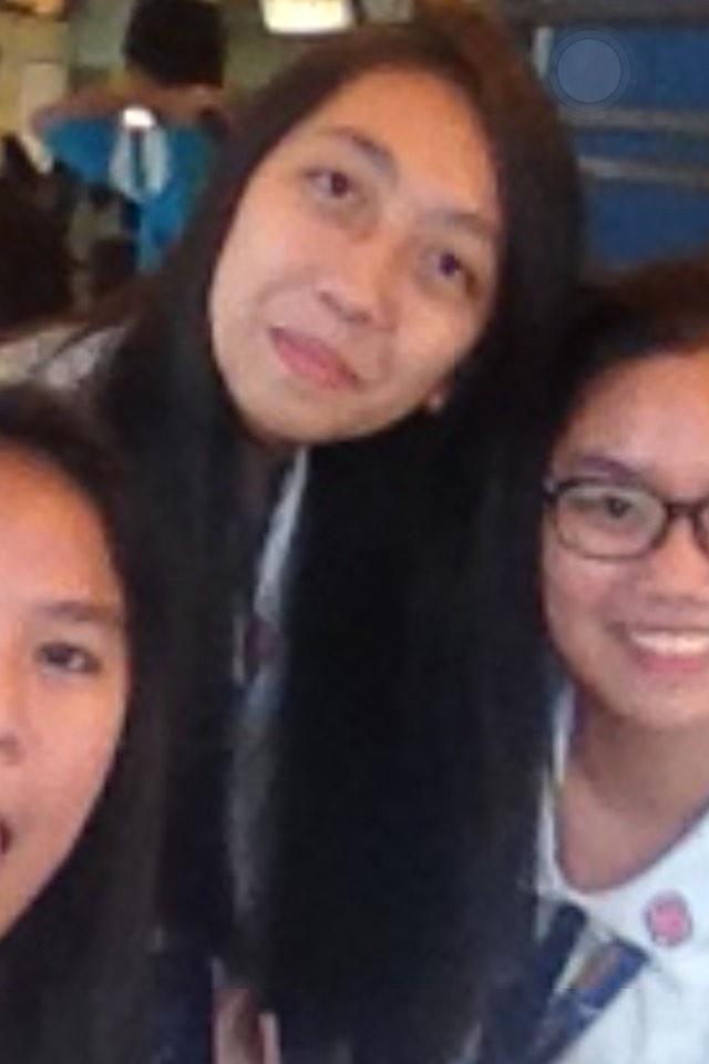 MaaraaBautista's tweet photo. #floatingprincess http://t.co/tdkJMUux24