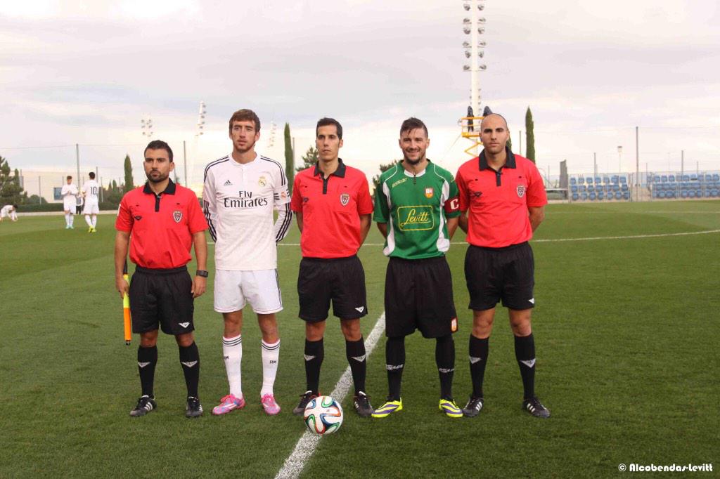 ADAlcobendas's tweet photo. @Kikote14 para @elgoldemadriz: “Necesitamos enganchar un par de victorias seguidas” http://t.co/HXRHP6M9ex #adacf http://t.co/qfLefEAVpk