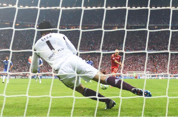 Happy birthday to former blue Arjen Robben who turns 31 today. 