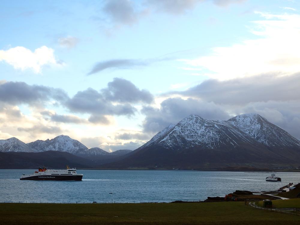 The #MVLochSeaforth dwarfing our #MVHalliag just now @CalMacFerries