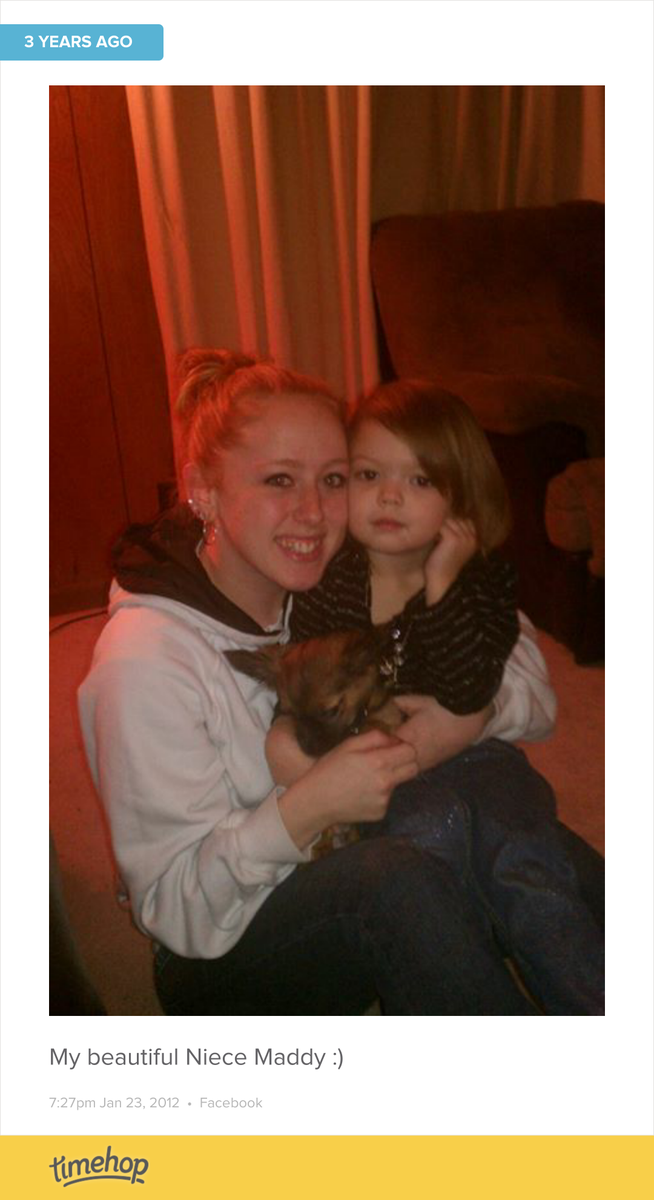 Jessie_Iva's tweet photo. She was so little ! Miss my maddie girl  http://t.co/NErhPh1SJM http://t.co/Uc2J9yATiT