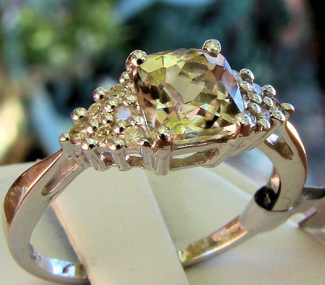 HMFineJewels's tweet photo. #ColorChangeCsarite #Csarite #diamonds #TurkishMiracle #engagementring #ValentinesDay #love http://t.co/Kn0XmslfLP http://t.co/M8fpz7GPFn
