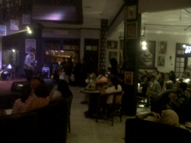 Welcome to Baiduri Cafe in program Friday Rock Night RT <a href="/acaraapa_com/">acaraapaDotcom</a>