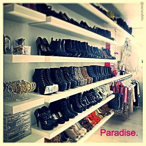 versoshits's tweet photo. Para nosotras, este es el paraíso.♥ http://t.co/EDkRdpkJmQ