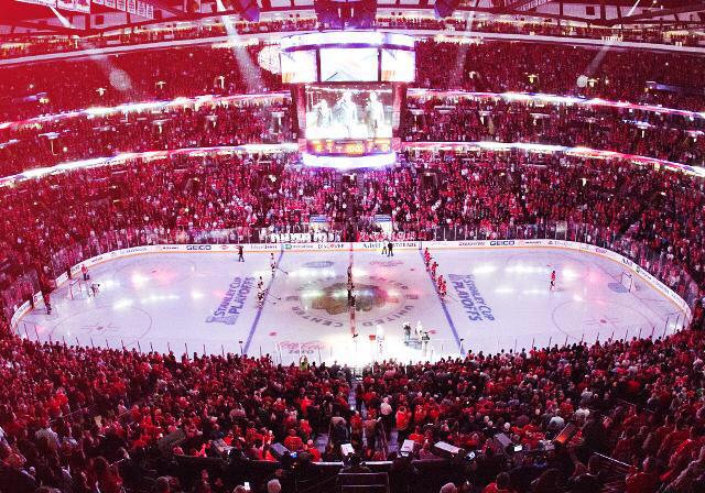 StadiumHeaven's tweet photo. United Center - Chicago, Illinois http://t.co/wgC8rT4LOj