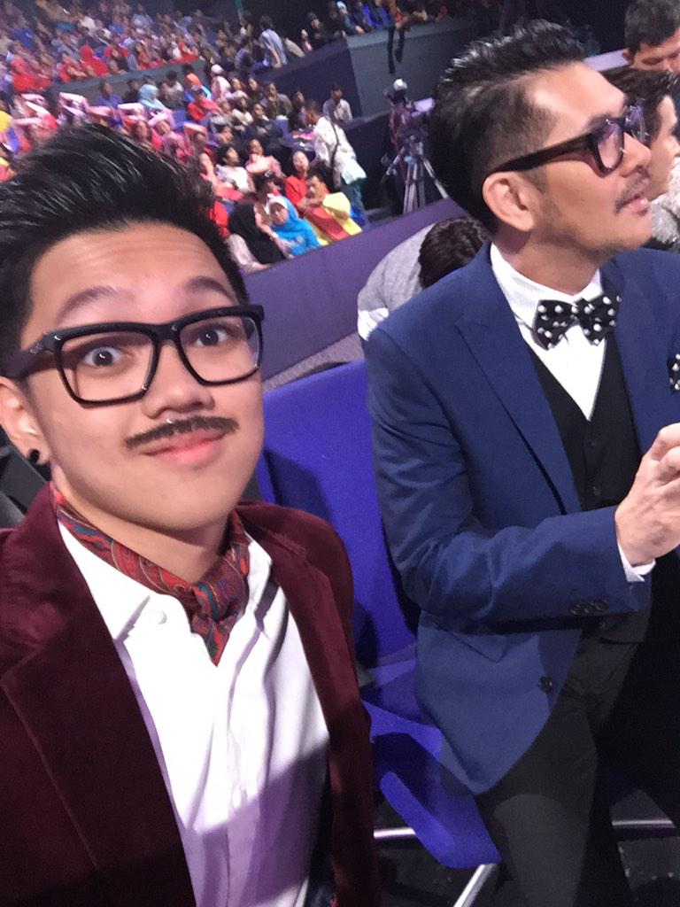 brandonsalim's tweet photo. 11/12 hahahaha @ferrysal1m http://t.co/ZyBlagIEl2