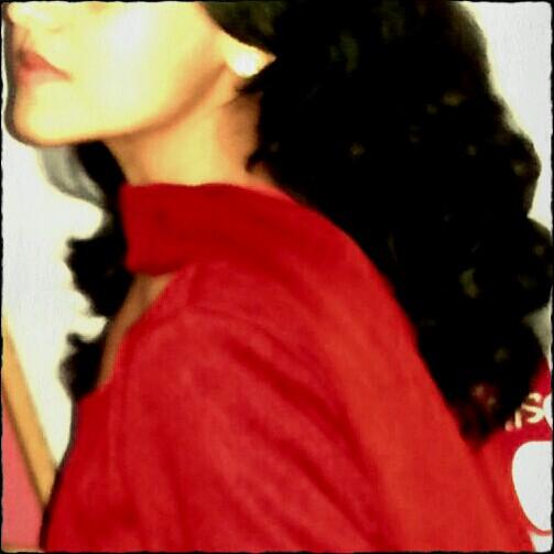 colossal__chaos's tweet photo. Beauty is eternity looking at herself in the mirror. Beauty is @Maaaaaham ❤
#GirlGORGEOUS #BeautifulWithin !! http://t.co/BlbLTao8gy