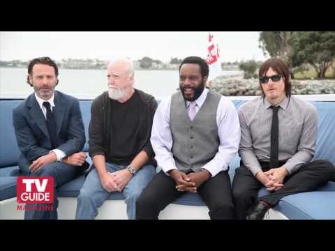 NomanTwd's tweet photo. Good morning family, happy friday @wwwbigbaldhead @ChadLColeman #AndrewLincoln #ScottWilson 💜💜💜💜💜💜 http://t.co/YLJgDVksWe