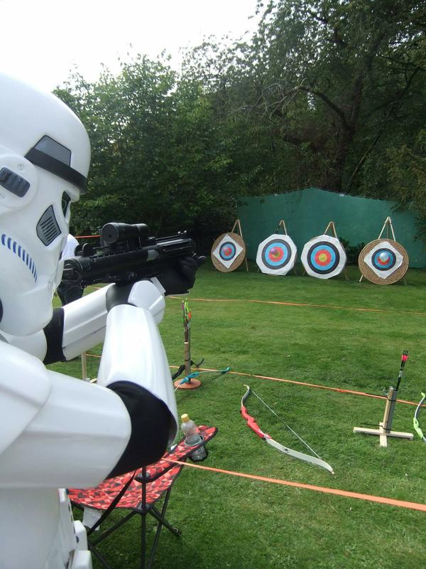 StarWarsUK's tweet photo. MT @501stIreland Stay on target. http://t.co/D3IaKwm7TI
