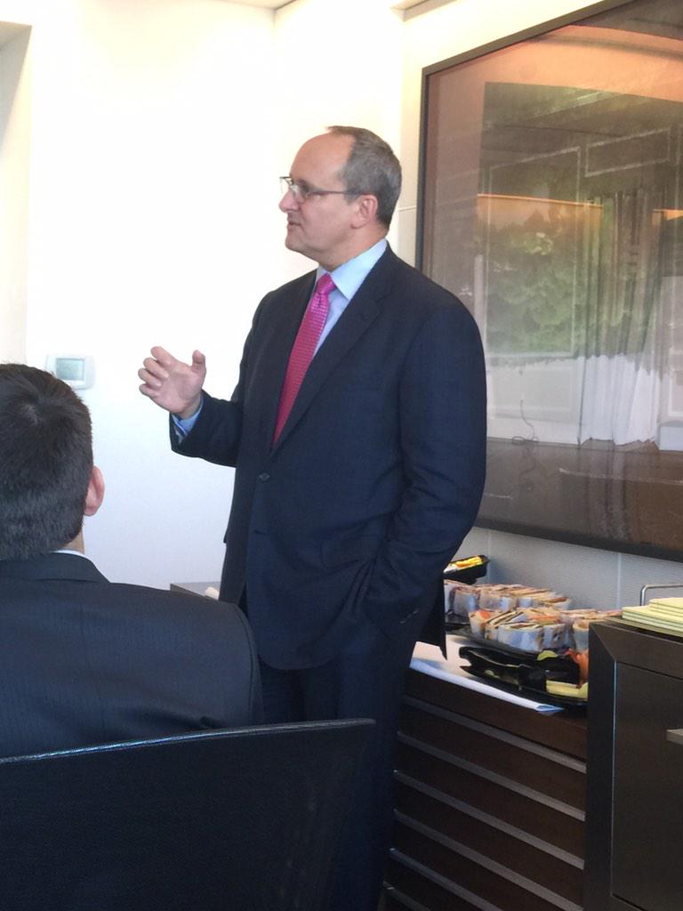 WDWS2015's tweet photo. @ChapmanU tony Asnes @pershingsquarecapital @CaitEd614 http://t.co/HuhzpRkNq7