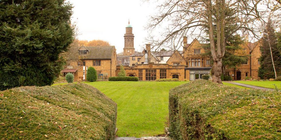 CosmopolitanUK's tweet image. 9 brilliant Valentine's Day holidays still available to book now *hint* on.cosmo.uk.com/1yR6r9M