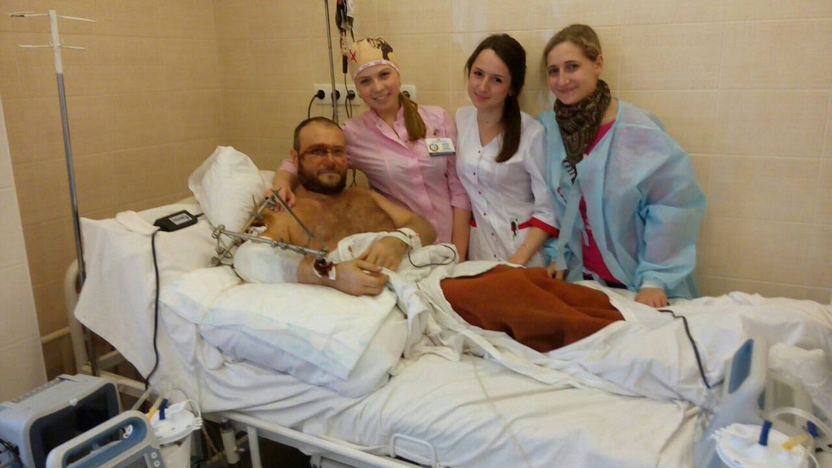 Дмитро Ярош в больнице