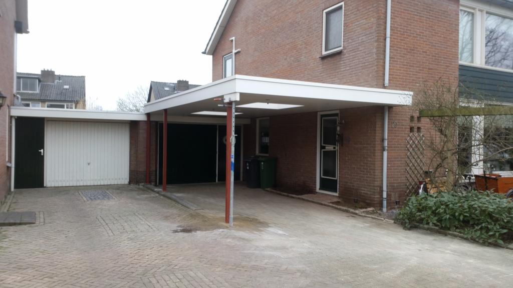 invormbouw's tweet photo. Carport geplaatst met staal constructie inclusief lichtkoepels en verlichting aan de onderzijde http://t.co/GjNis8lgmy