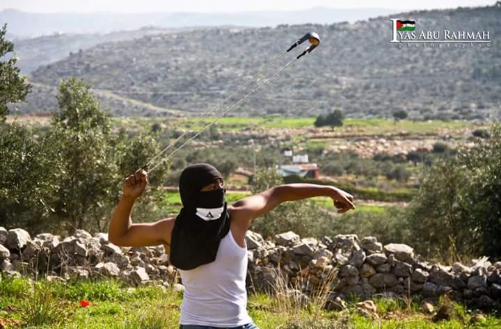 saidshouib's tweet photo. Clashes with #Israeli_Forces after #Bilien Weekly March shortly before ..
#Westbank #Palestine
#ICC4Israel http://t.co/jyYCkKnsEV