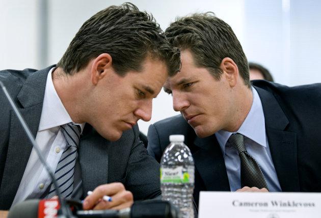 engadget's tweet image. Winklevoss twins want to make Bitcoin legit with US-based exchange engt.co/15kOSUU