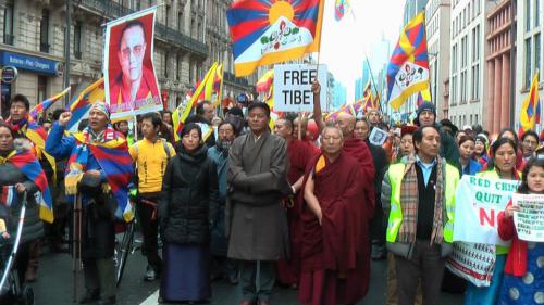 tibetsupport's tweet photo. Zaterdag 14-3: Pro-Tibet demonstratie in Parijs. Reserveer datum. Info over vervoer, looproute, tijdstip etc volgt. http://t.co/e8ROwPvcy8