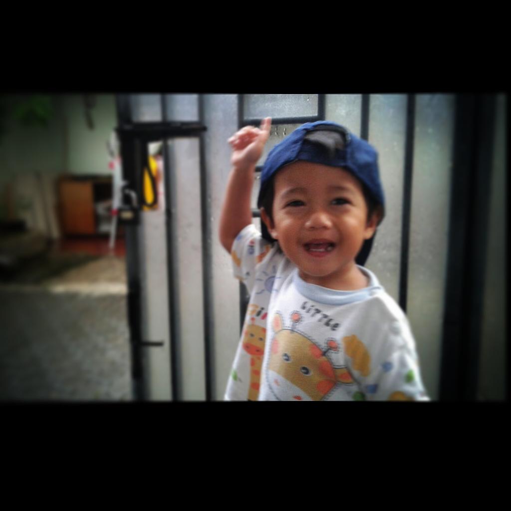 qemil46's tweet photo. my brother😎 http://t.co/lrtYeUd82F