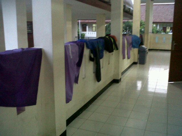 Hujan?Bukan alesan anak2 <a href="/Hysteria10th/">Hysteria10th</a> buat gak ikut PM. Ini nih saksi bisu perjuangan kita, semangat terus yes'o')9