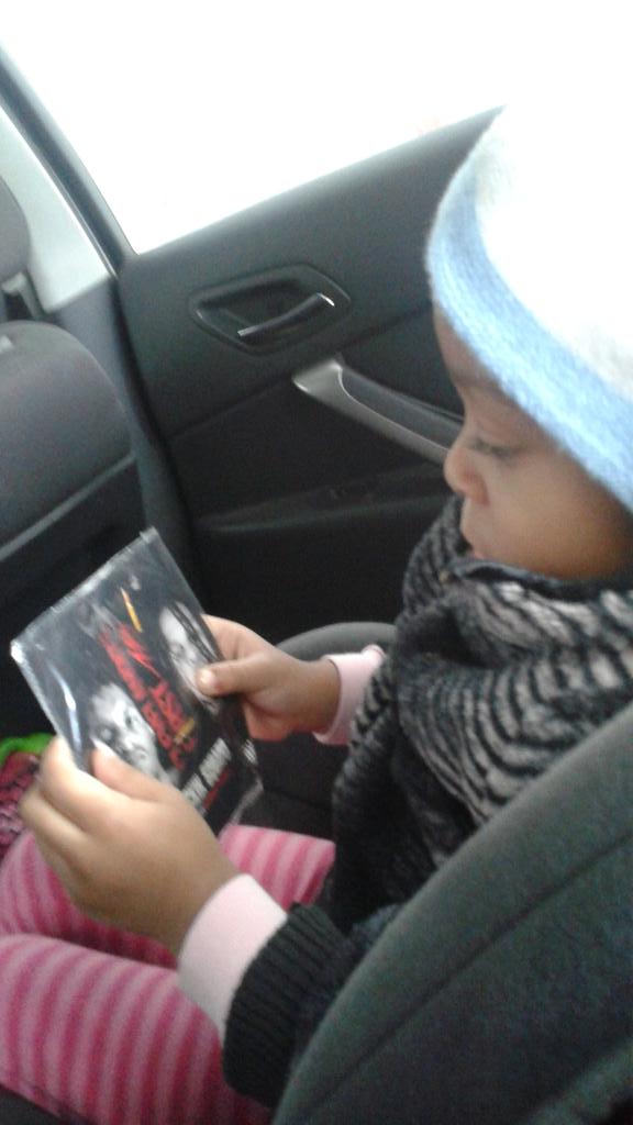 Gbaileysmommy's tweet photo. "Bump this mommy" lol @WreckinSquaDD #2dz @JayR2dz @BigDawG_Chino she really fuck w the squadd though http://t.co/dFUtsxe5um