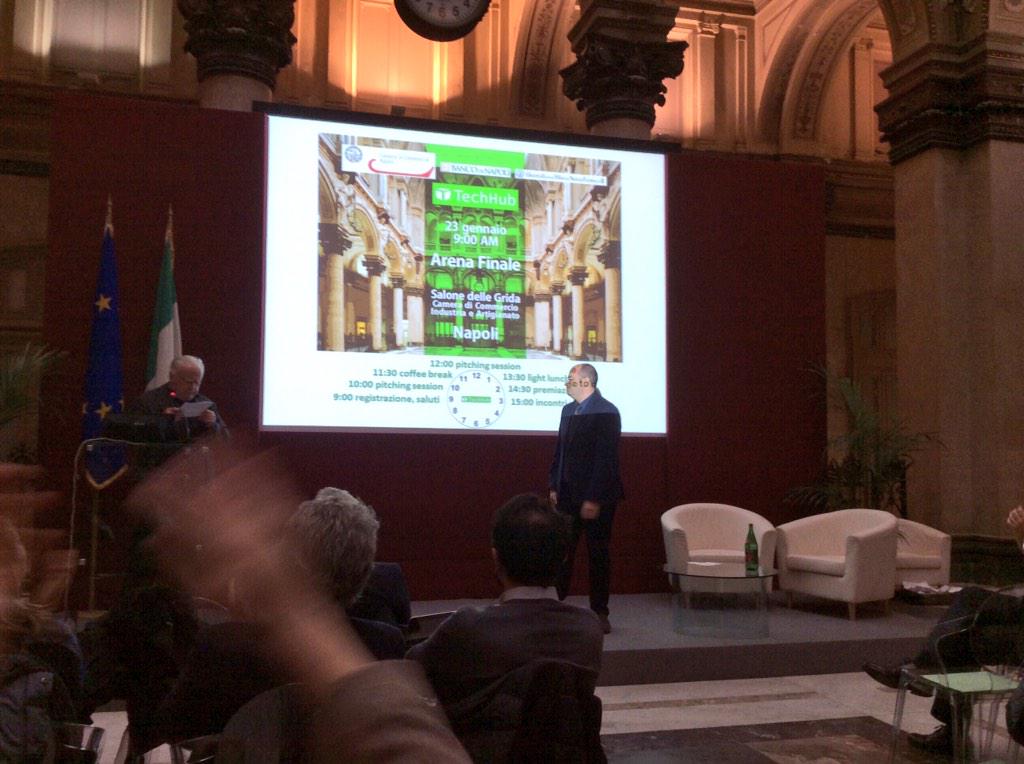 valeriacrudele's tweet photo. @EpiC_srl vince @techhubnapoli con @Gianluigifranci e @LuciaAltucci http://t.co/Dym6mmnepZ