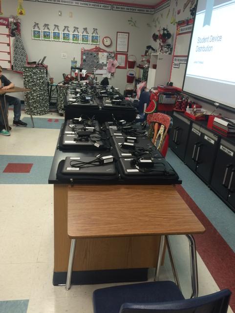HenryHawksLISD's tweet image. HMS Laptop distribution day!  We are all very excited!  #mLisd
