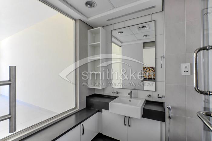 PalmSales's tweet photo. Full day scheduled tomorrow. Viewing in. Palm Views, Shoreline, Golden Mile, and Marina Residence's. #Dubai #property http://t.co/T1g3mZBIcU