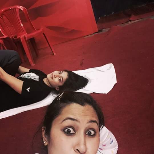 “@DHAVALPATEL186: @Guttajwala @P9Ashwini ”gotta be stretching 😄😄😄