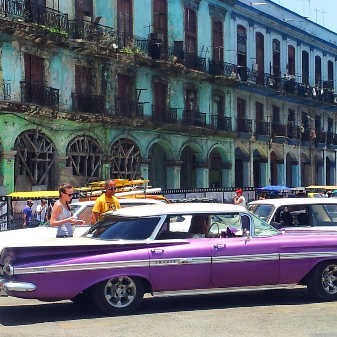 WWannualleave's tweet photo. A vibrant vintage #car in the Old Town #Havana #Cuba #FriFotos #Cubansummer #cars #habana #vintagecar http://t.co/z9U7zyTlie