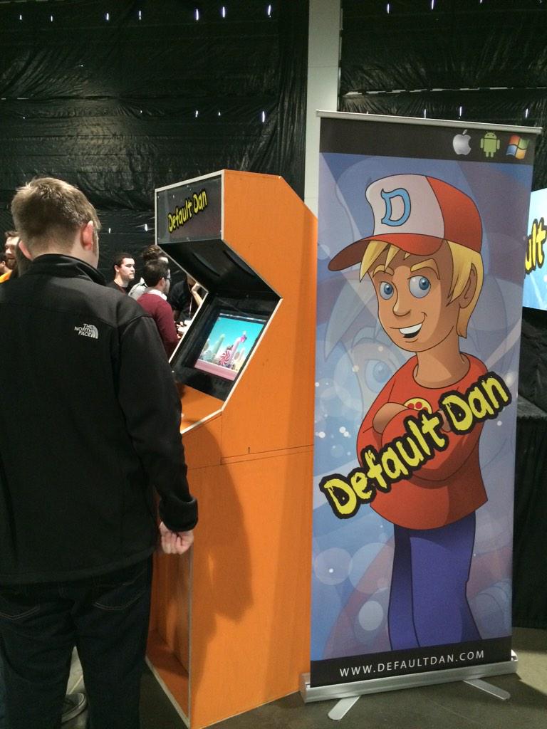 BlitzComicGuy's tweet photo. I respect any indie game that builds its own arcade cabinet #defaultdan #tracevector #MAGFest13 http://t.co/8c7s2aP8T0