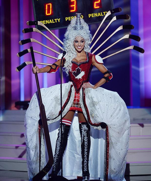 AAATeamAlberta's tweet photo. You just have to love Canadian hockey! The Gear/Equipment #MissUniverseCanada . #Canadian #beauty #hockey http://t.co/1cFatXBWJG