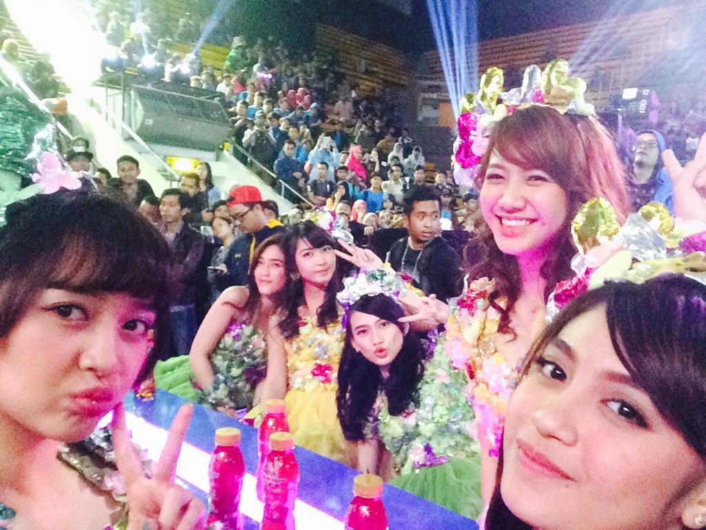 MelodyLaksani tweet picture