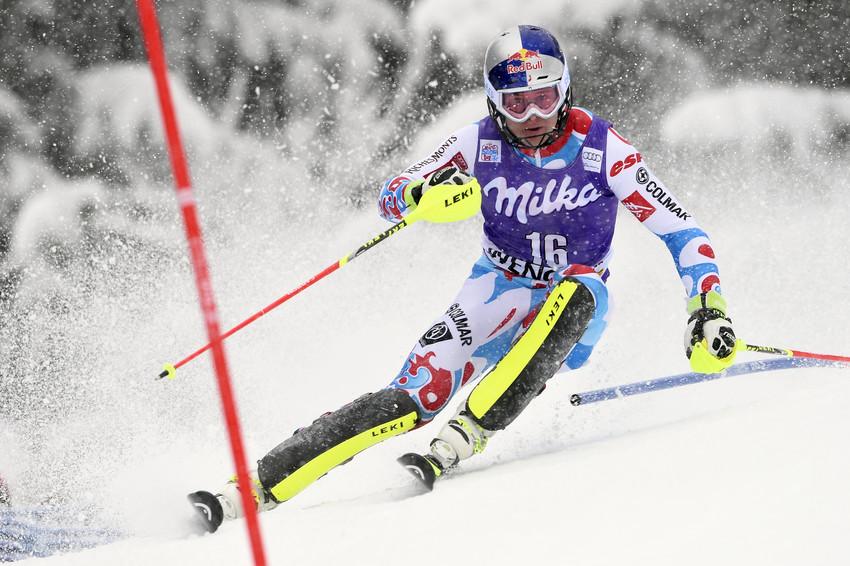 Eurosport_IT's tweet photo. #Supercombinata A Kitzbühel vince il francese Alexis Pinturault davanti a Hirscher e Bank http://t.co/g4R9Hhw2mg