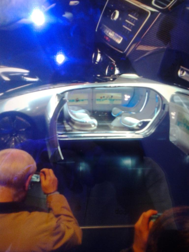 959b2fee6d4744c's tweet photo. Concept car @pentaacr http://t.co/KASnjhml5H