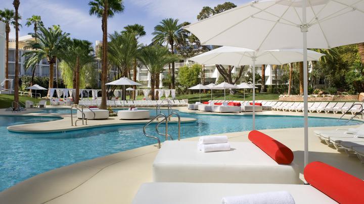 lindsayrhoyt's tweet image. Tropicana is hiring a #Pool #Manager Apply here bit.ly/1Jf4arx thru @JobHive #VegasChat #VegasJobs #jobsearch