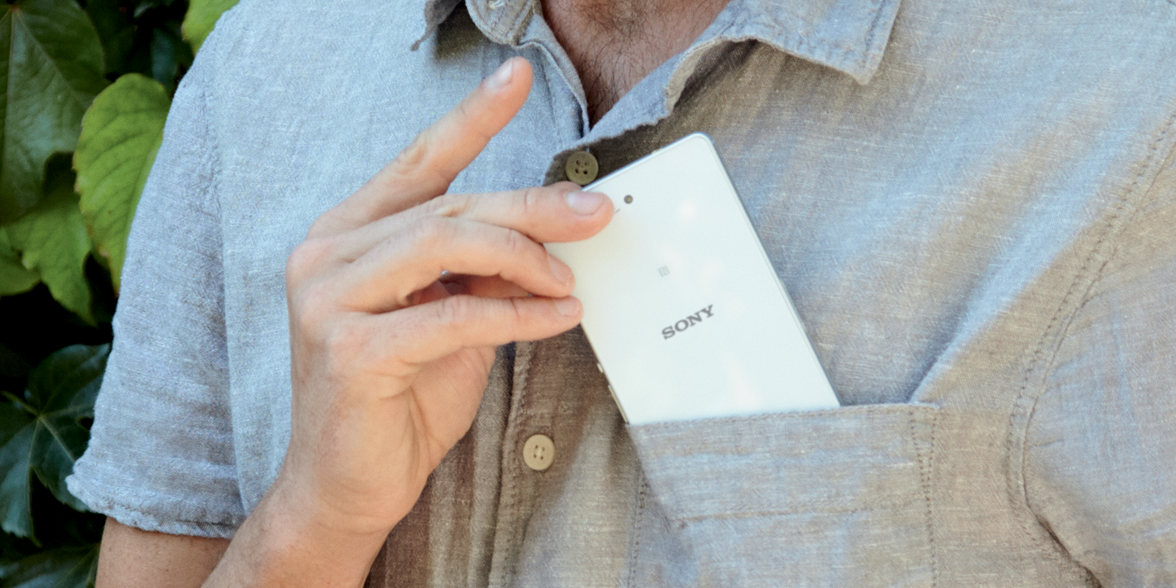 "De David onder de Goliaths" noemt <a href="/intogadgetsnl/">intogadgets.nl</a> de #XperiaZ3Compact. #nice intogadgets.nl/review-sony-xp…