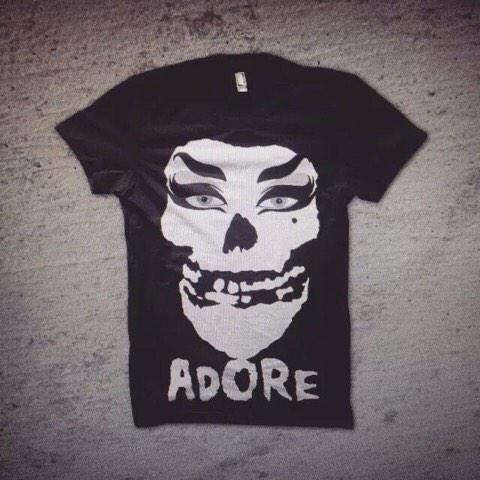 AdoreDelano's tweet photo. NEW MERCH COMING SOON! ;) http://t.co/5GmYZtlGef