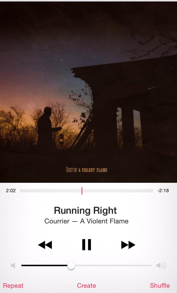 SoCalValerie's tweet photo. Thanks for entertaining me with this beautiful song... 😊🎶 @courriermusic #RunningRight http://t.co/kElejApLk7