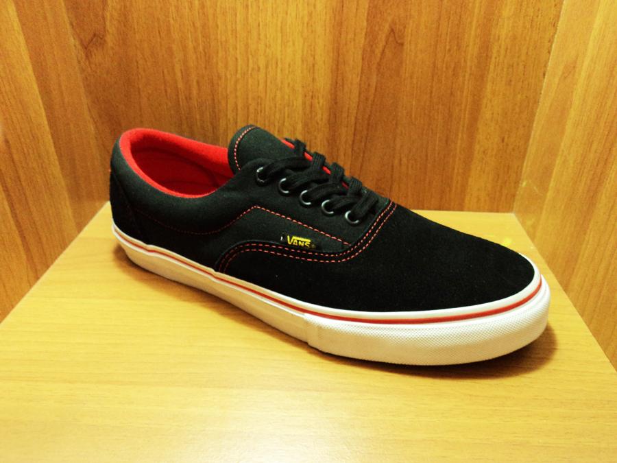 #sale VANS ERA PRO BLACK LABEL | Us 9 | IDR 1200k ->1050k <a href="/elinor_store/">IG : elinorstore</a> @ricki_eli @MEVIRSTEN <a href="/WijeNu/">WSJ</a> <a href="/adityawisnu29/">aditya wisnu</a>