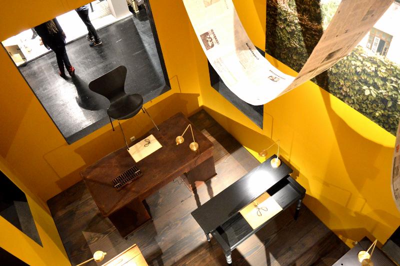 Exspacepl's tweet photo. @imm_cologne “Das Haus” 
http://t.co/fdPBkGjSMC http://t.co/hyTY3CLqDO